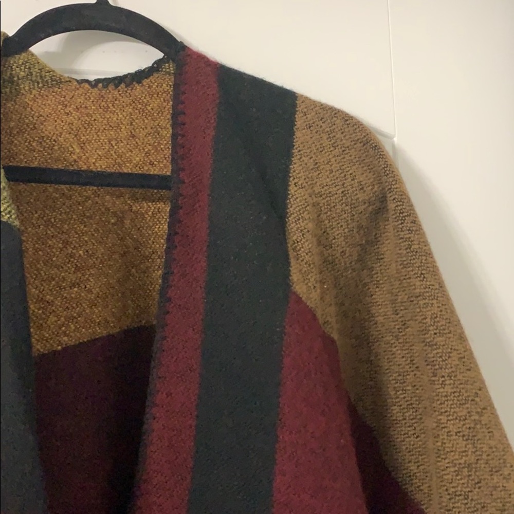 Express shawl/cape - Picture 3 of 4